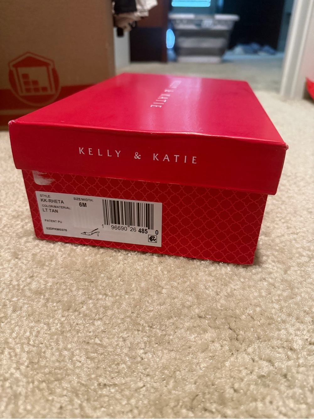 NWT!! Brand new nude heels